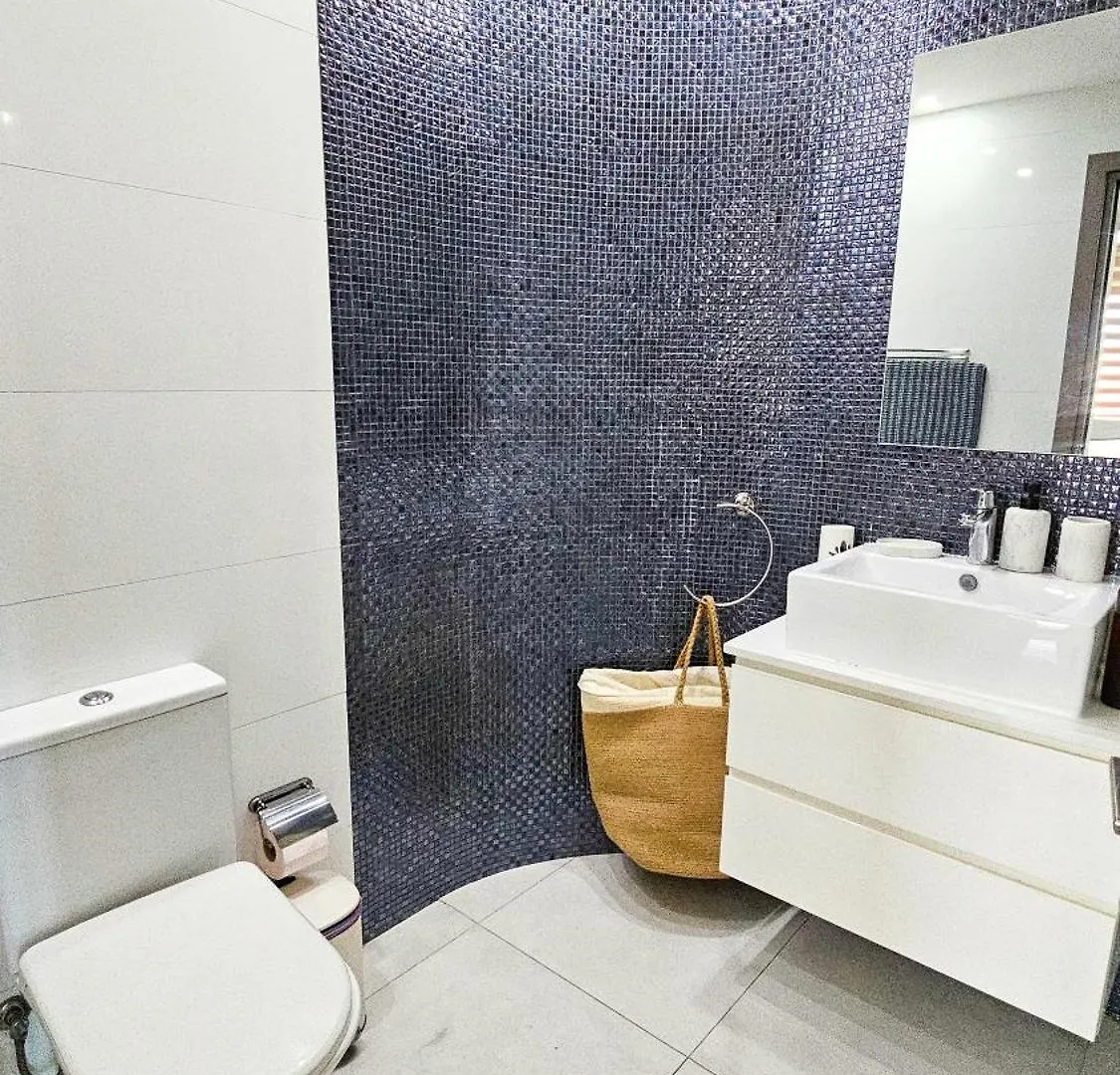 Seaview Business Hub Apartment ラルナカ